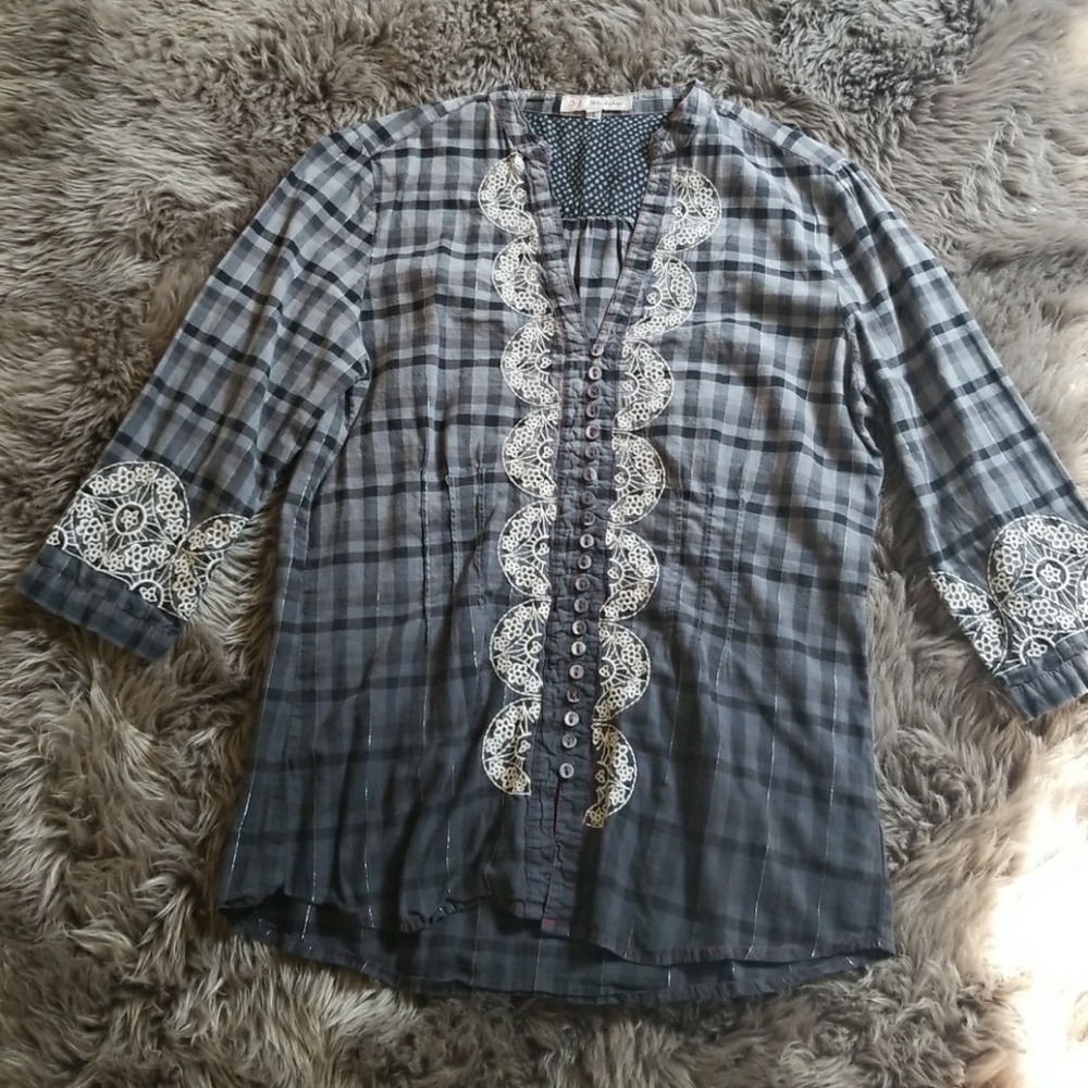 Johnny Was shirt - Picture 2 of 9